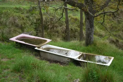 Baneras-abrevadero-Por-Yeste