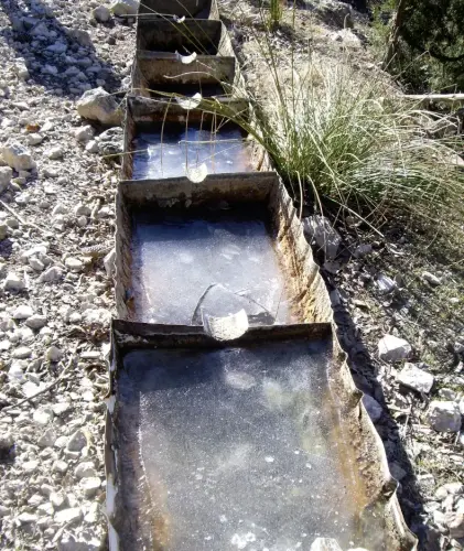 Bidones-abrevadero-Los-Atochares2-Gontar-Yeste