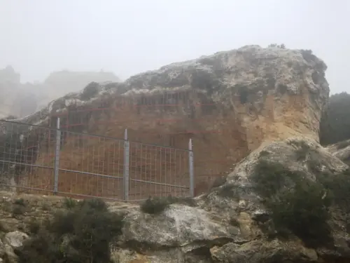 PIN-127b-Entrada-al-abrigo