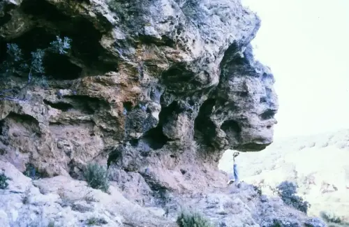 PIN-188-Casas-de-Lazaro-Abrigos-del-cerro-del-Borboton