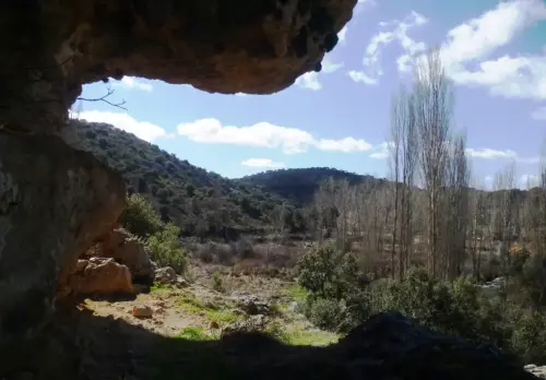 PIN-188b-Casas-de-Lazaro-Abrigos-del-cerro-del-Borboton