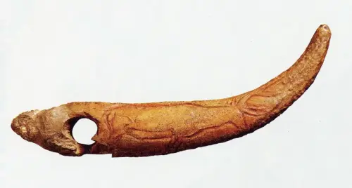 PIN-014-Baston-de-mando-en-hueso-CiervoCueva-del-Castillo-Cantabria