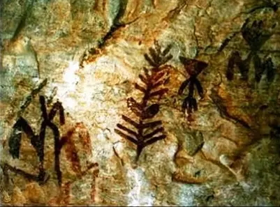 PIN-050-Antropomorfos-en-Sierra-Madrona