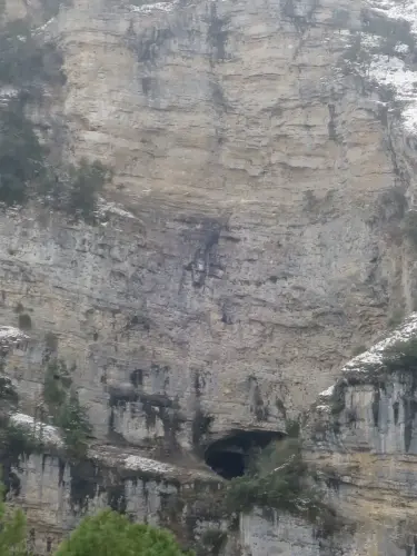 0-Cueva-de-Los-Chorros12d