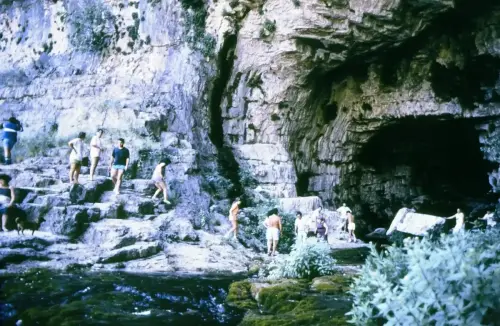 0-Cueva-de-Los-Chorros4a