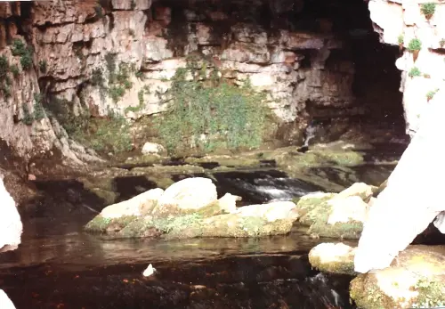 0-Cueva-de-Los-Chorros4e