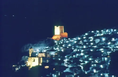 Castillos-Alcala-del-Jucar10