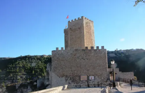 Castillos-Alcala-del-Jucar6
