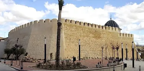 Castillos-Caudete-Muralla12