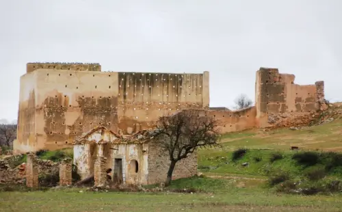Castillos-Munera-Los-Casares4