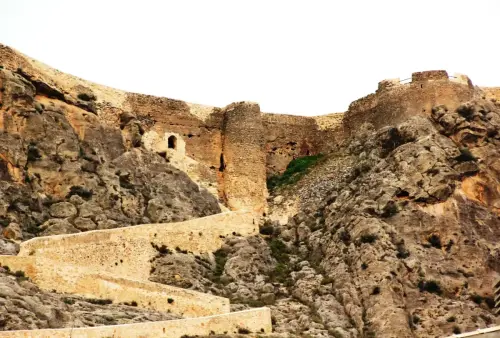 Castillos-Penas-de-San-Pedro3