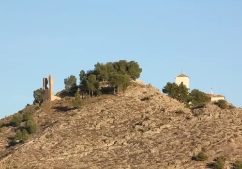 Castillos-Tobarra-Ojos-del-Diablo