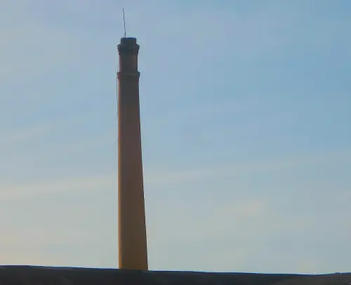 Chimeneas-Aceites-y-derivados-La-Chispera3-Hellin