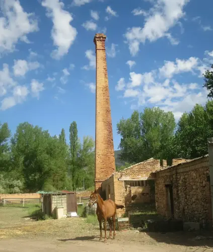 Chimeneas-El-Laminador-Riopar3