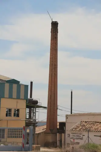 Chimeneas-Resinas-y-colofonias-Hellin2