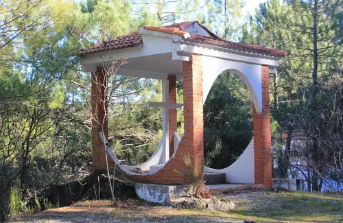 Cruz-templete-Los-Alejos-Molinicos