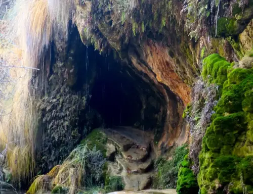 Cuevas-Villamales-Cueva-de-Los-Angeles3