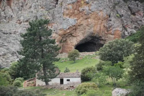 Cuevas-Villapalacios-Cueva-Negra