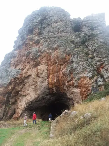 Cuevas-Villapalacios-Cueva-Negra2