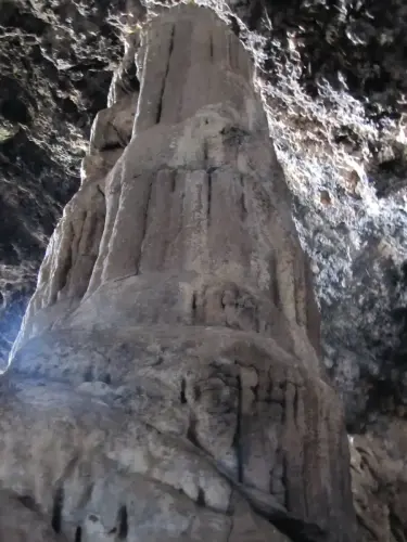 Cuevas-Yeste-Cueva-de-Los-Pies4