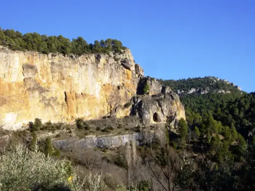 Cuevas-Yeste-Sierra-de-Gontar4