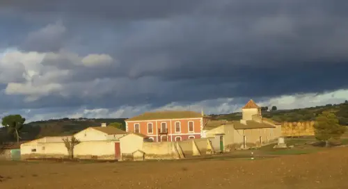 Edificacion-rural-Casa-ColoraAlmansa