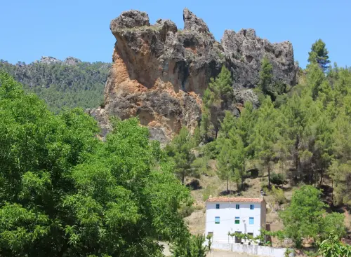 Edificacion-rural-El-Parolis-Yeste