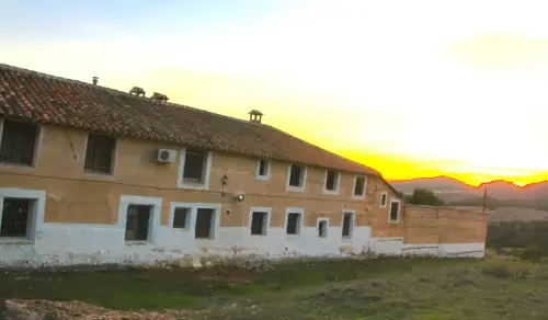 Edificacion-rural-Elche-de-la-Sierra