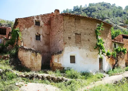 Edificacion-rural-La-Alcadima-Lietor
