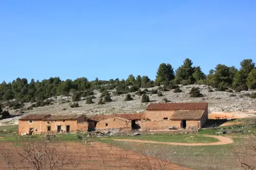 Edificacion-rural-Los-Pocicos-Fuente-de-la-Sabina-Letur