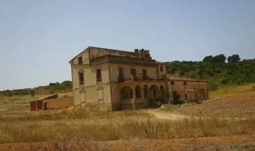 Edificacion-rural-Por-Casablanca-Lietor