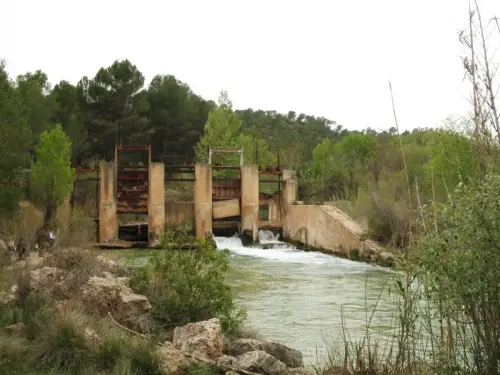 Fabricas-de-luz-El-Retorno-C.Ibanez2