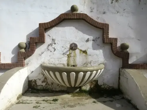 Fuentes-Molinicos-plaza3