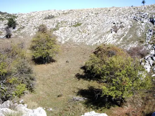 Paisaje-carstico-Dolina-o-torca