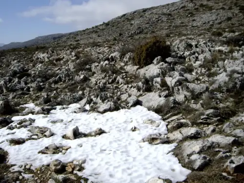 Paisaje-carstico-Lapiaz-Gelifraccion5