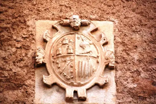 Heraldica-Hellin3-Franciscanos