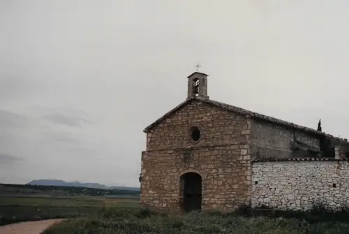 Ermitas-Cementerio-Vianos