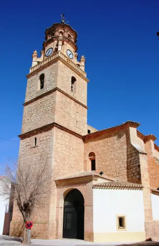 Iglesias-LA-GINETA-2