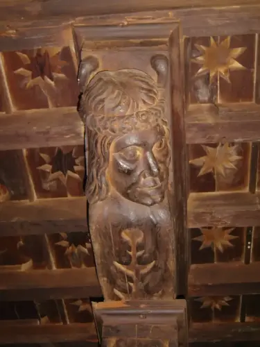 ART.194-Tribuna-mudejar-Villapalacios