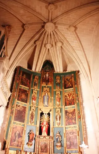 ART.255-De-tres-naves-la-central-mayor