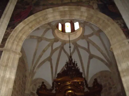 ART.424-Siglo-XVI-Capilla-de-la-Virgen-de-los-LLanos-Gotica