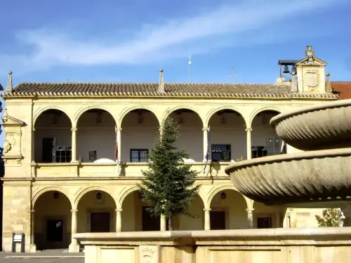 ART.509-Casa-Ayuntamiento-Villarrobledo-Renacimiento-s.XVI 