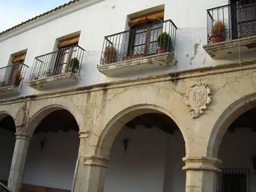 ART.513-Casa-Ayuntamiento-y-posito-Yeste