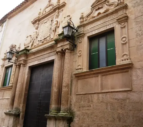 ART.529-Casa-Ayuntamiento-Chinchilla-de-Montearagon-s.XVI 