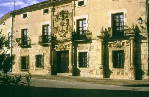 ART.636-Palacios-y-Casas-Solariegas-S.XVII-XVIII-La-Roda-Del-Doctor-Laencina