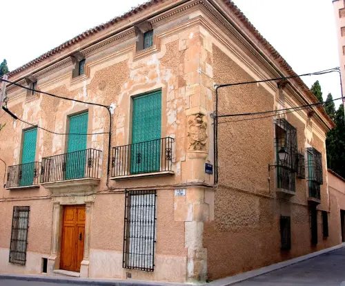 ART.663-Palacios-y-Casas-Solariegas-S.XVII-XVIII-De-los-Falcon-Hellin