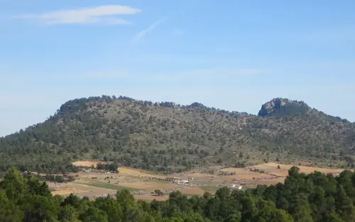 Loma-de-la-Albarda-y-Caballo