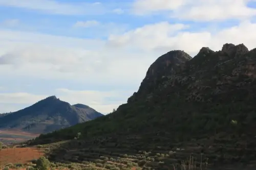 Pena-de-San-Blas-Elche-de-la-Sierra4