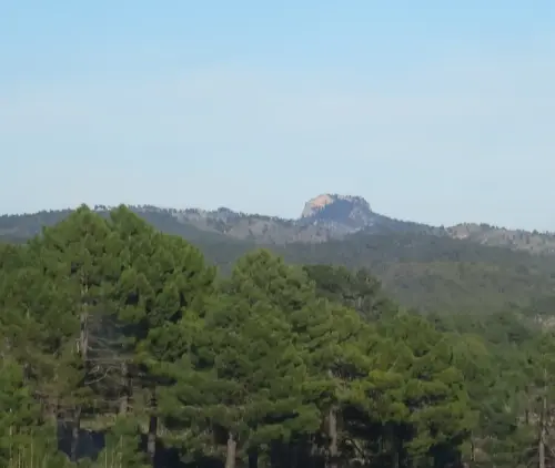 Pena-de-la-Albarda-Ayna5