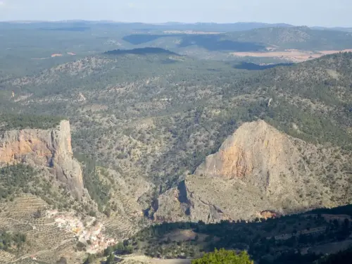 Penas-de-El-Prado-y-El-Pico-Ayna2